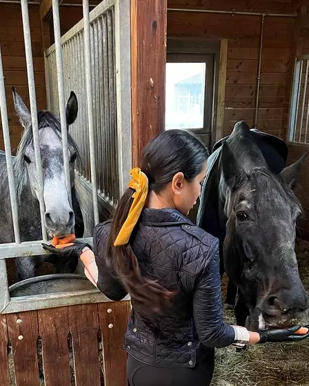 elena-basescu-echitatie-10