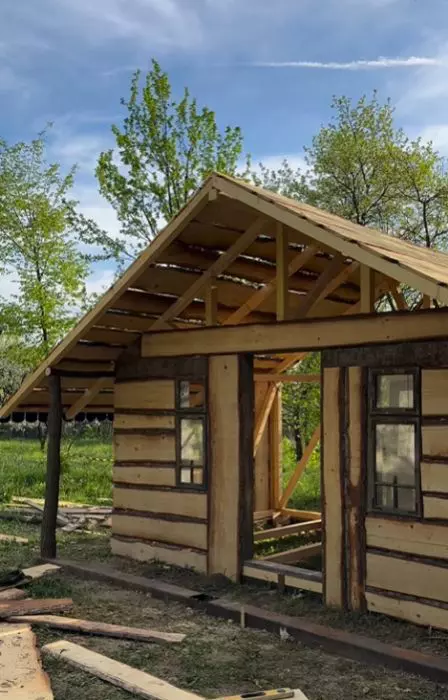 cabana-in-constructie