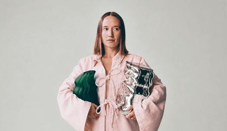 IKEA lansează KONSTRUNDA: 22 de obiecte de artă, 7 artiști și o lecție de design cu Lisa și Karin: “Aduceți mai multă culoare în case” INTERVIU