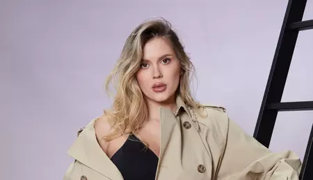 Emily Burghelea a părăsit România: vedeta s-a mutat din țară alături de soț și cei trei copii: „Pentru noi, clar, este luna schimbărilor”