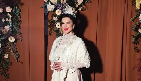 Apariția regală a Monicăi Bîrlădeanu. S-a transformat în Regina Maria la gala Andreei Marin: „Divină”