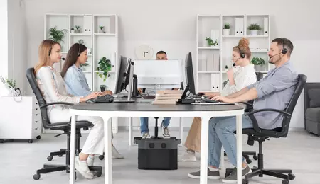Mare parte din români caută un job nou în 2026, arată un sondaj eJobs. 40% vor să își schimbe jobul până la vară