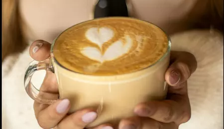 Cafeaua fără cofeină te ajută cu ceva? Ai fi surprins!