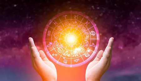 Horoscop săptămâna 4 – 10 mai 2026: emoții intense, surprize în dragoste, dar și riscuri de accidente