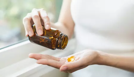 Uleiul care ține departe infarctul, hrănește creierul, reduce inflamația și protejează articulațiile!