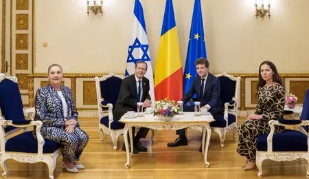 Mirabela Grădinaru, apariție spectaculoasă la Cotroceni. Ținuta elegantă a atras toate privirile, în timp ce Nicușor Dan a făcut o nouă gafă