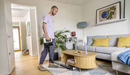 Aspiratoarele verticale care îți eliberează serile și weekendurile
