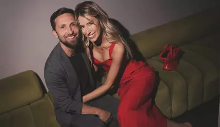 Schimbul picant de replici dintre Gabriela și Dani Oțil. Cum și-a așteptat vedeta soțul, după încheierea filmărilor din Malta. „Mă dezbrac sau încălzesc sarmalele?”