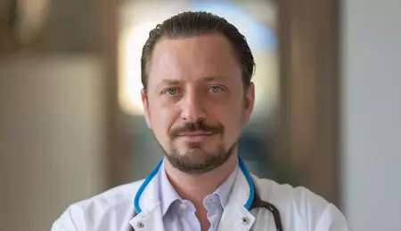 Dr. Cezar Iancu demontează un mit despre soare: expunerea zilnică poate afecta pielea, chiar dacă nu mergi la plajă!