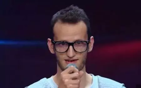 andrei-ungureanu-omul-cu-tourette7