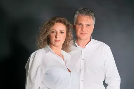 Cum se simte Mihai Onilă la o lună după operația care i-a salvat viața: „I s-au scos firele deja. Se vindecă neașteptat de repede. Lucrează la piese noi deja!”