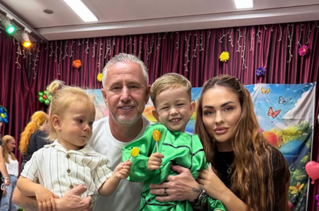 A locuit în vile de lux în America și Snagov, dar stai să vezi cum arată casa din Dubai în care trăiește azi Reghe alături de Corina, Liam și Landon. Diferența e colosală!