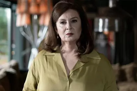 Cine este și câți ani are Laçin Ceylan, actrița care joacă rolul Sumru în serialul turcesc „Dragostea te va face să plângi”