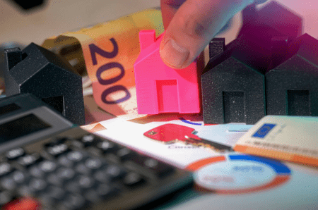 Semnal de alarmă pe piața imobiliară. 60% dintre dezvoltatori, în pericol de insolvență