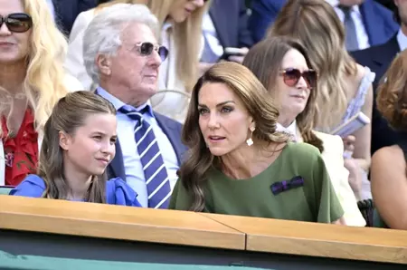 Kate Middleton a făcut una dintre cele mai neașteptate alegeri vestimentare din ultimii ani. Cum a apărut la Wimbledon! A radiat după ce s-a vindecat de cancer