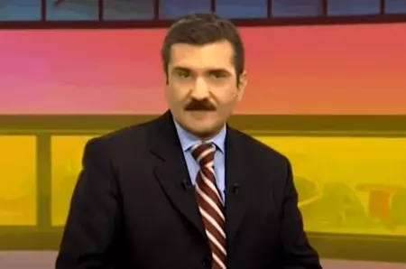 În anii ’90 era unul dintre cei mai iubiți prezentatori de știri din România. Cum arată astăzi Radu Coșarcă și cu ce se ocupă