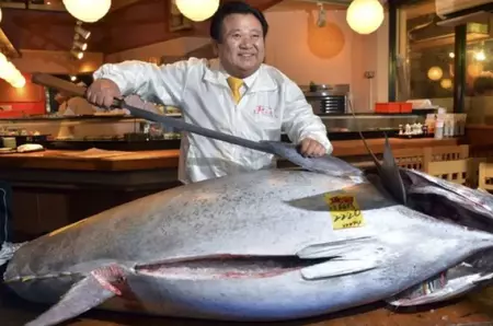 Record absolut la licitația de Anul Nou din Japonia. Un ton vândut cu peste 3 milioane de dolari