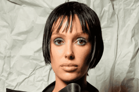 Soția lui Kanye West șochează din nou cu ținuta ei. Bianca Censori „părea desprinsă din garderoba unui film SF”