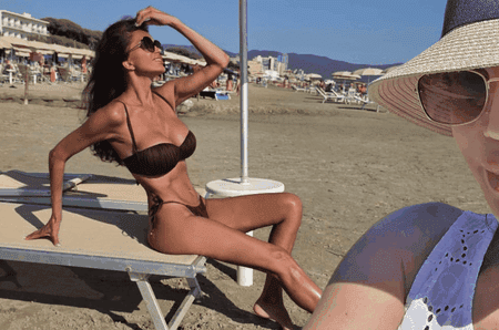 Cristina Spătar, siluetă de viespe în vacanța din Italia. Cât de bine s-a simțit vedeta în țara sufletului ei