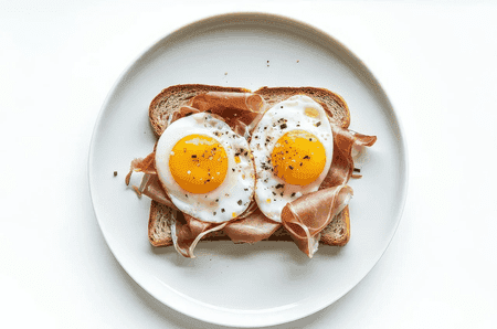 Cum să faci corect un ou ochi fără ulei. Secretul Mihaelei Bilic: „Se numește prăjit, dar este de fapt mai mult făcut la aburi”