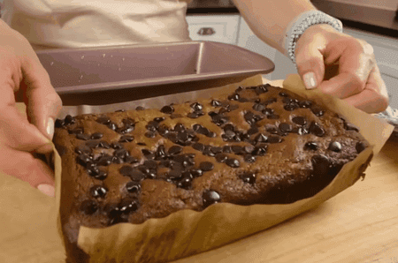 Rețeta inedită de mic dejun a unui medic. Este sățioasă, rapidă și ideală pentru dimineți: „O prepar o singură dată, o feliez pentru toată săptămâna și mănânc trei-patru felii"