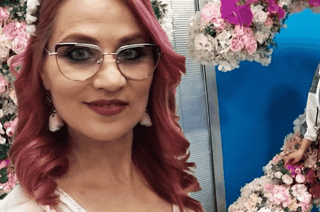 Solista Nicoleta Voicu își caută un loc de muncă stabil: „Am fost educatoare și vânzătoare în mall”. Câți bani plătește rata la bănci?