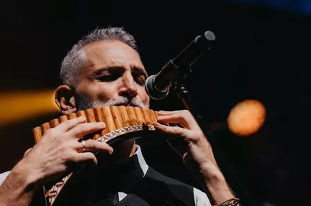 Damian Drăghici revine cu o nouă ediție spectaculoasă a show-ului Meditații Lăutărești: ”M-am născut într-o casă în care muzica era hrană, apă și aer"
