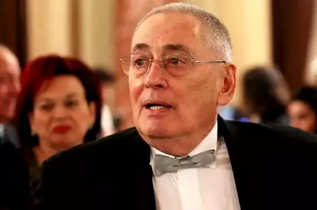 Sicriul cu trupul neînsufleţit al lui Horia Moculescu va fi depus la Teatrul „Tănase”. Când și unde va avea loc înmormântarea