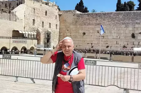 Cum a visat-o Eugen Cristea pe regretata Cristina Deleanu, după ce a pus un buchet de flori lângă poza ei: ”M-am trezit imediat. Mi s-a făcut rău. Clar. Era real, cum vorbim noi. Era reală scena” / EXCLUSIV