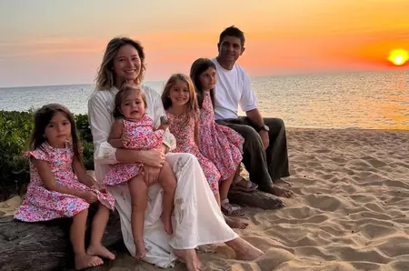 Laura Cosoi, primele declarații după ce a anunțat că este însărcinată a cincea oară: "Ne-am dorit, nu a fost o întâmplare"/ Ce spune despre sexul copilului