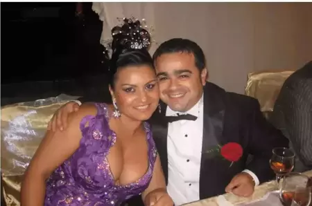 Cum arată Cati Simionescu, soția lui Adrian Minune, în costum de baie la 49 de ani: "O să mă omoare mama că am postat-o, dar e prea perfectă"