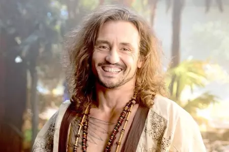 Cine este Cezar Amititeloaie de la Desafio. A fost medic cardiolog și acum se dedică sănătății holistice