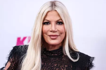 Casa actriței Tori Spelling a ajuns în stare deplorabilă. A recunoscut că nu mai primește nici musafiri: „Nu e bine. Arată ca o magazie!”