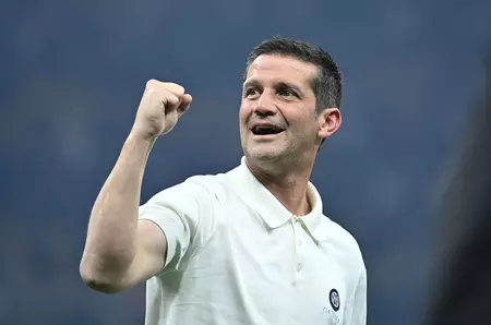 Reacția lui Cristi Chivu, primul român campion ca antrenor în Italia, după ce Inter a câștigat campionatul: „Am intrat în istorie? Poate am făcut-o chiar și înainte”/ Cum a petrecut în vestiar cu jucătorii