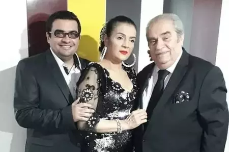 Cu ce se ocupă Alexandru, fiul Corneliei Catanga și al lui Aurel Pădureanu, la doi ani de când s-a stabilit în America: „Nu umblă câinii cu covrigi în coadă”