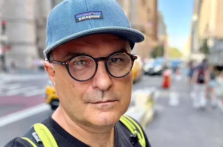 Lucian Mîndruță, despre primii săi bani câștigați pe șantier sau ca paznic de noapte: "Mă creștea doar mama. Dacă voiam o haină și mâncare, trebuie să lucrez" / Cum a ajuns în presă