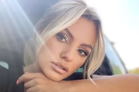 Alexandra Stan, în lacrimi de bucurie la baby shower, alături de Inna: "Ați reușit să creați un moment memorabil pentru mine și Eva!"/ Cum arată artista cu puțin timp înainte să nască