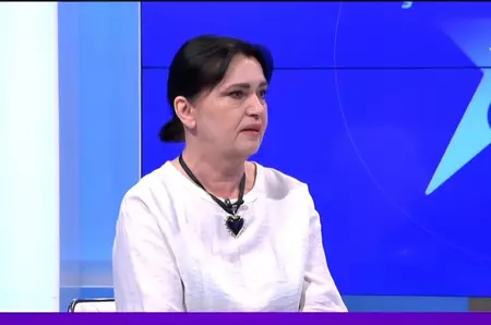Geta Voinea a izbucnit în lacrimi, în direct, la TV, când a vorbit despre divorțuri și fiica ei: "Nu încerc să șterg amintirile neplăcute, mi-a fost foarte greu. Se spune că dacă iubești un om, dă-i libertate"