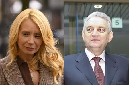 Cum arată părinții Dacianei Sârbu. Fostul senator Ilie Sârbu și soția sa, Mariana, s-au îmbrăcat asortat și s-au fotografiat alături de Maria, nepoata lor