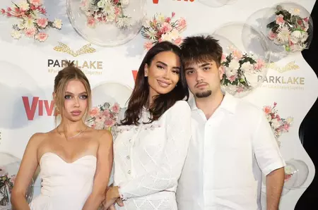 Geanina Ilieș și fiul ei, moment special la VIVA! Influencers Party 2026! Patrick, prima apariție oficială alături de iubita lui