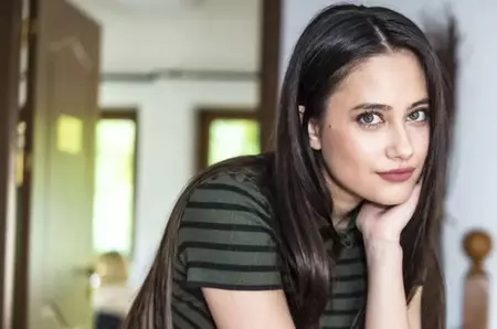 Oana Cârmaciu, actrița care a jucat în serialul "Sacrificiul" de la Antena 1, a semnat cu PRO TV. În ce film va apărea alături de Dragoș Bucur și Cabral: "M-a scos din zona de confort"