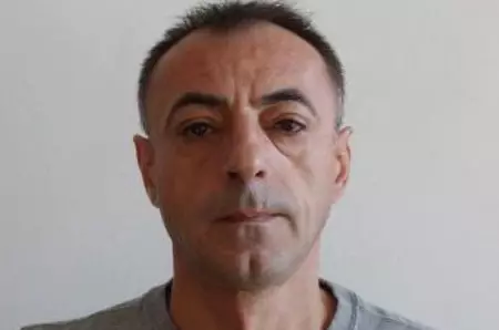 A murit comentatorul Răzvan Apostolescu, vocea emisiunii „Fotbal minut cu minut”. Avea 66 de ani: „S-a grăbit să se ducă sus și să transmită de acolo!”