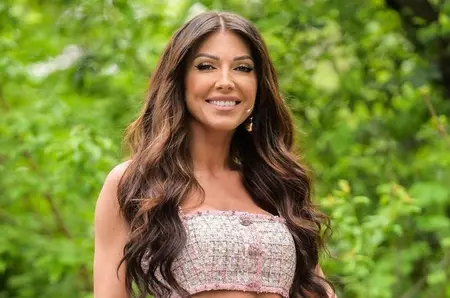 Ilinca Vandici, primele imagini cu burtica de gravidă, la o lună de când a anunțat că e însărcinată! Cum s-a afișat prezentatoarea Kanal D într-un clip
