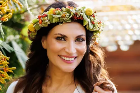 Pozele uitate cu Ioana Ginghină, în celebra revistă pentru adulți! Imagini interzise inimilor slabe! „Am negociat doar 5 minute!”. Era voluptatea întruchipată