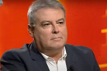 Adrian Cioroianu și-a refăcut viața după divorțul de Daniela Nane, iar Mihai Albu l-a dat de gol. Cine este și cu ce se ocupă noua parteneră