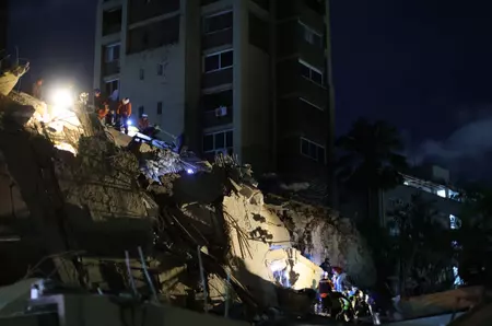 „Suntem aici!” Strigăte disperate de ajutor după cutremurele devastatoare de 7,2 și 7,5 din Venezuela: primele imagini cu dezastrul