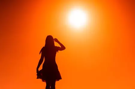ANM a emis Cod roșu de caniculă în trei județe din țară, temperaturile vor atinge 40°C. Restricții pentru TIR-uri. La ce să ne așteptăm săptămâna viitoare