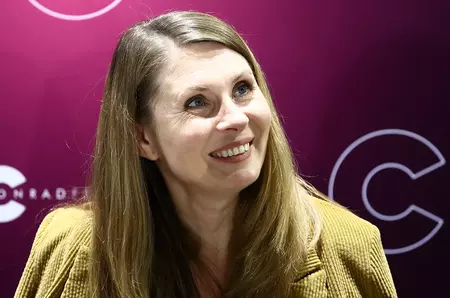 Tatiana Țîbuleac: „Tata a murit în mijlocul cărții despre el. Asta a influențat felul în care scriu”