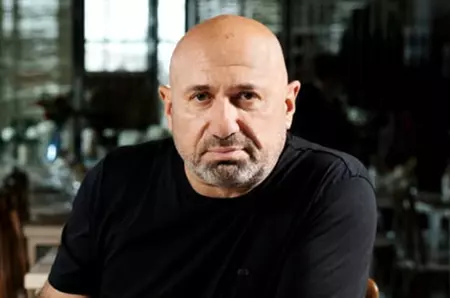 Cătălin Scărlătescu a publicat prima imagine alături de noua iubită, în vacanța din Mexic. Juratul de la MasterChef păstrează misterul. „Arhitecta”