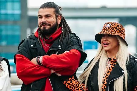 Tensiuni între Anda Adam și soțul ei, Joseph. Artista a răbufnit în fața tuturor. „El era pe alt film. Nu-mi place când țipă cineva la mine, mai ales soțul”